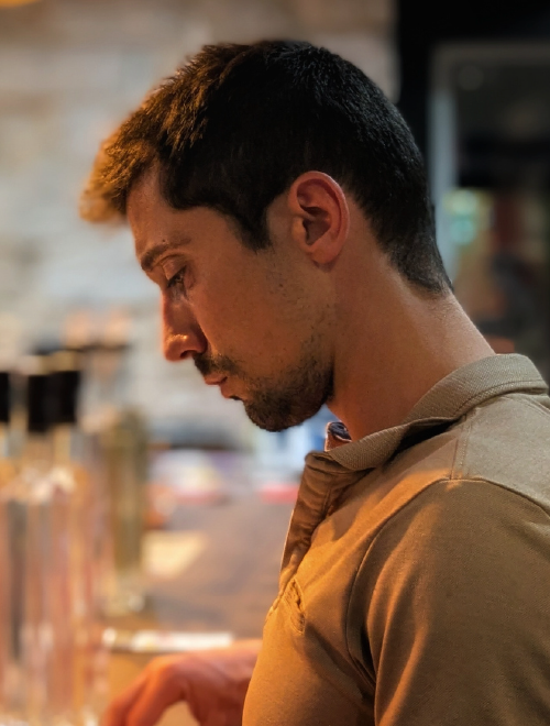 Marc Bourgeois à la distillerie