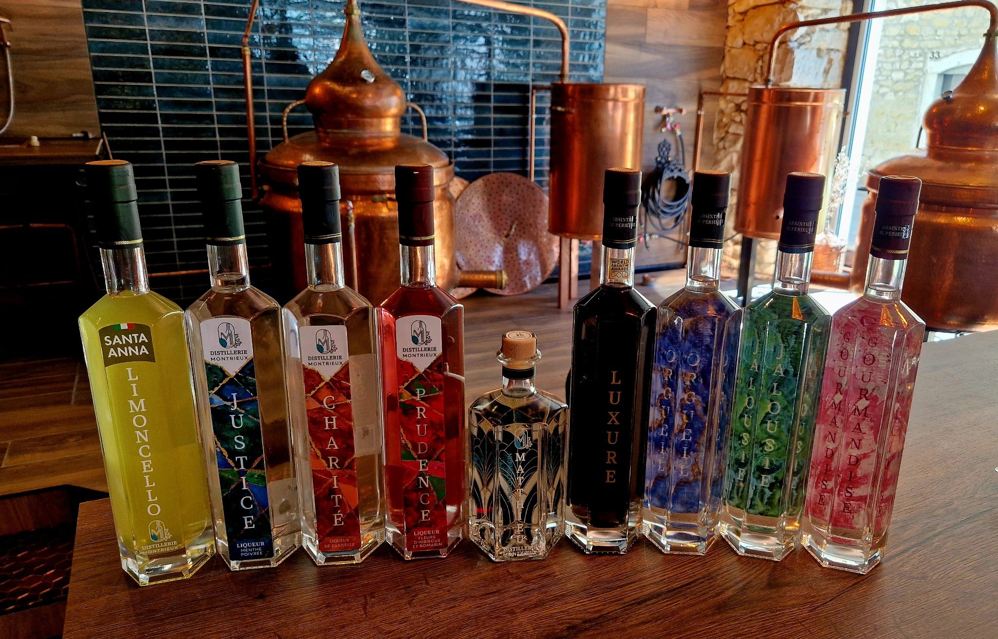 Gamme complète des produits de la Distillerie Montrieux